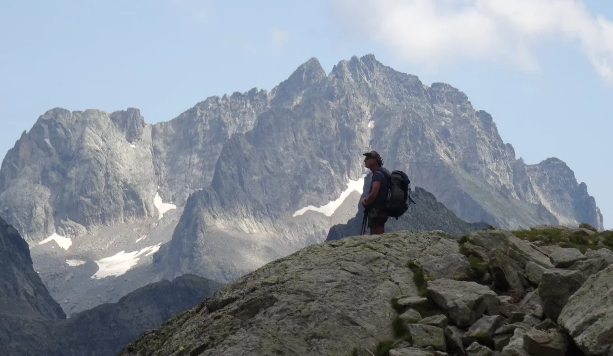 Entre Monts et Merveilles, Defismed